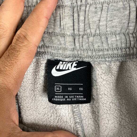 Nike Athletic Shorts Mens Size XL Gray Drawstring Mesh Trim Sporty Casual Gym - Picture 6 of 10